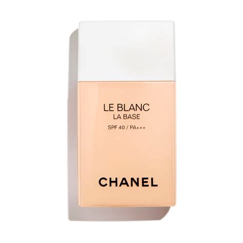 chanel skin brightener|Chanel le blanc.